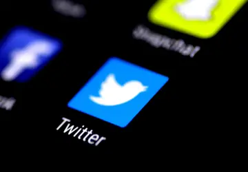 Twitter adiciona legendas para tuítes por voz; rede era alvo de críticas por falta de acessibilidade