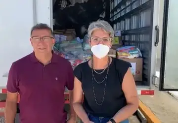 Arcoverde entrega 5 toneladas de alimentos e itens para vítimas das chuvas